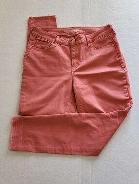 Old Navy Rock Star Coral  Skinny Jeans Distresses Knees Size 10